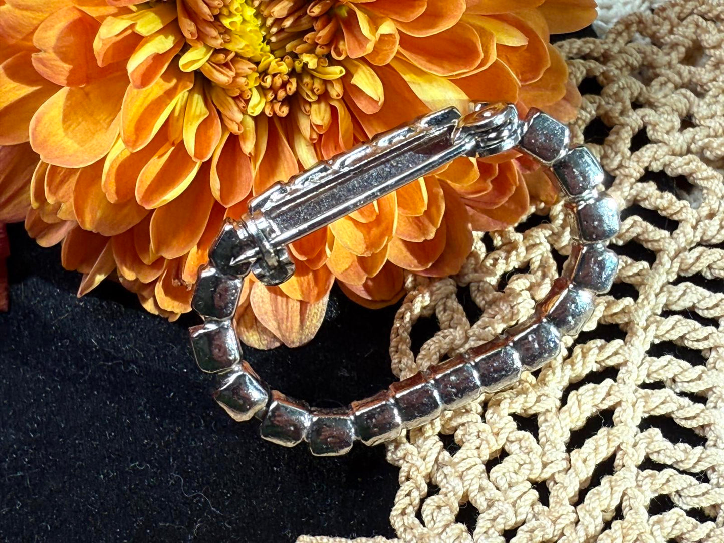 Vintage Rhinestone Oval Brooch Pin silver tone