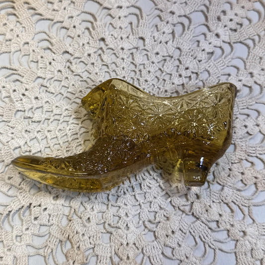 Fenton Cat Head Daisy & Button Amber Glass Shoe Art Glass Paperweight Yellow