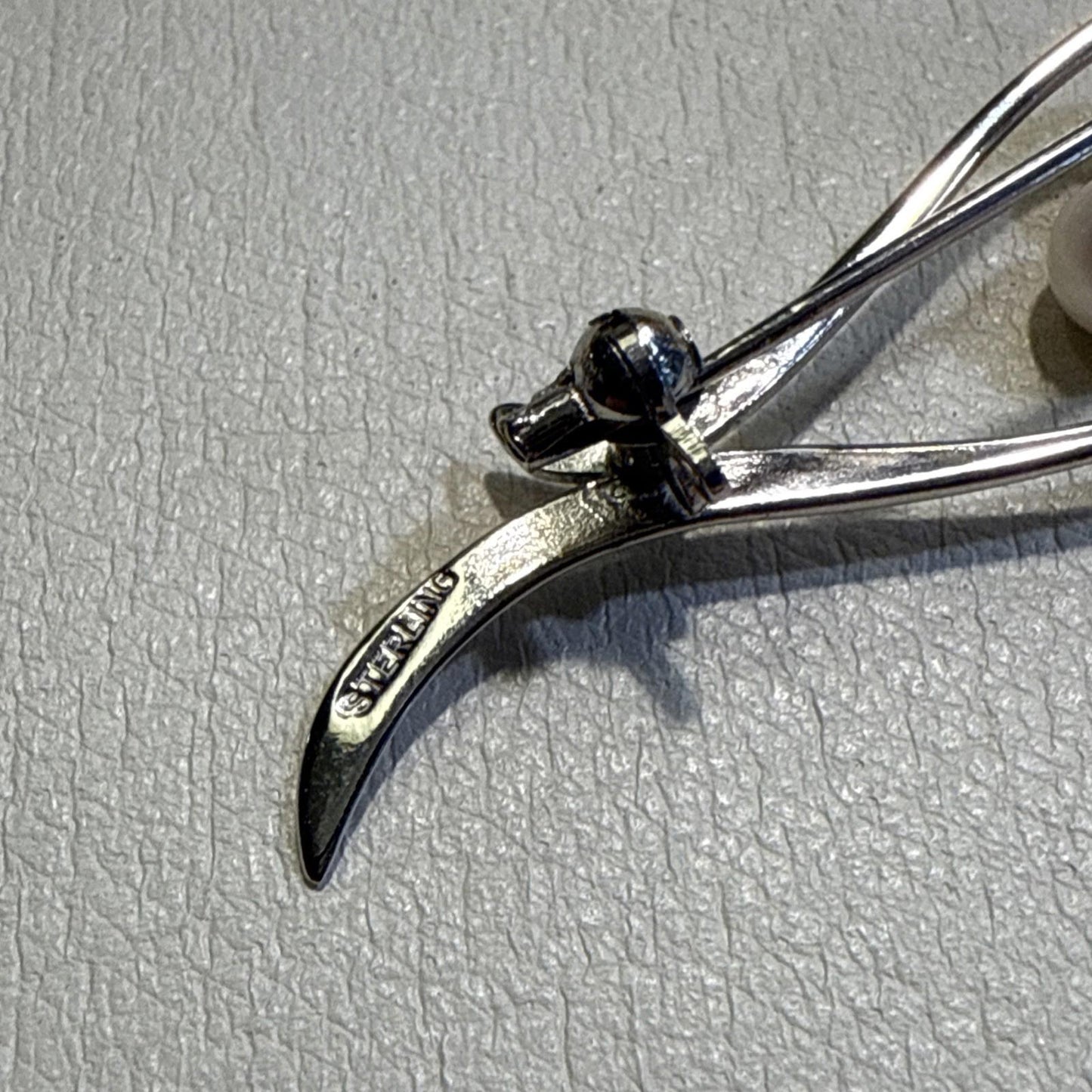 Vintage Pearls with Leaf Sterling Silver 925 Brooch Pin