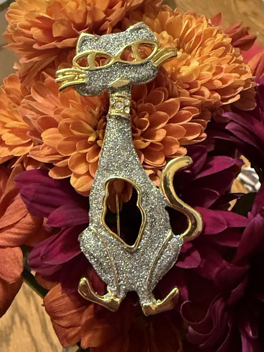 Cat brooch gold tone sparkly enamel Silver Glitter Body Vintage