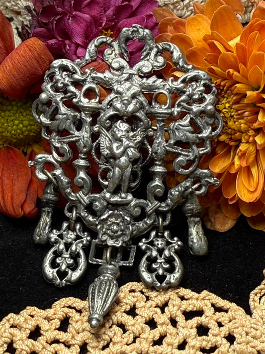 Brooch - Miracle Creation Rococo Cherub Brooch with all attachments
