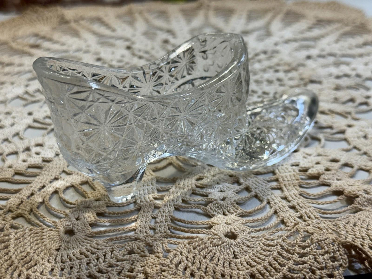 Vintage Victorian Fenton Daisy & Button Clear Glass Shoe Slipper With Bow Front