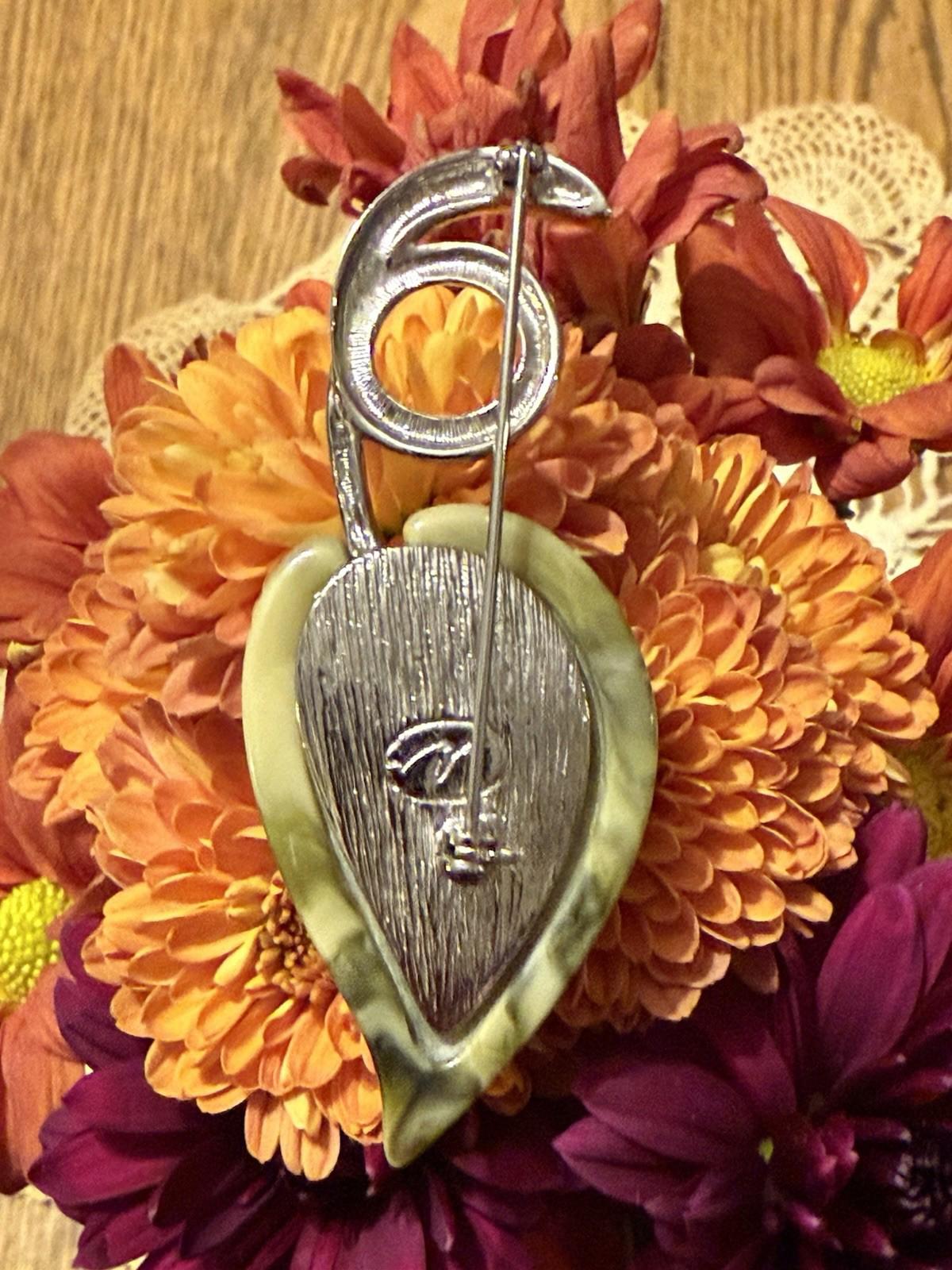 Vintage Liz Claiborne Green Brooch Pin