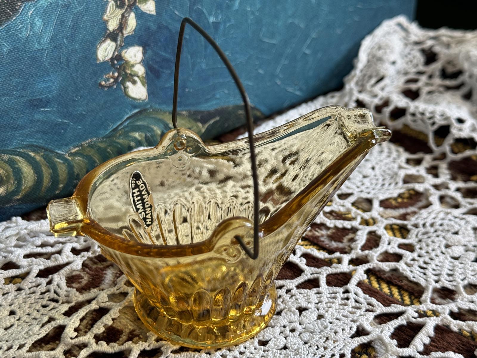 L.E. Smith Yellow 'Coal Buck' Ashtray with metal handle Smith Glass