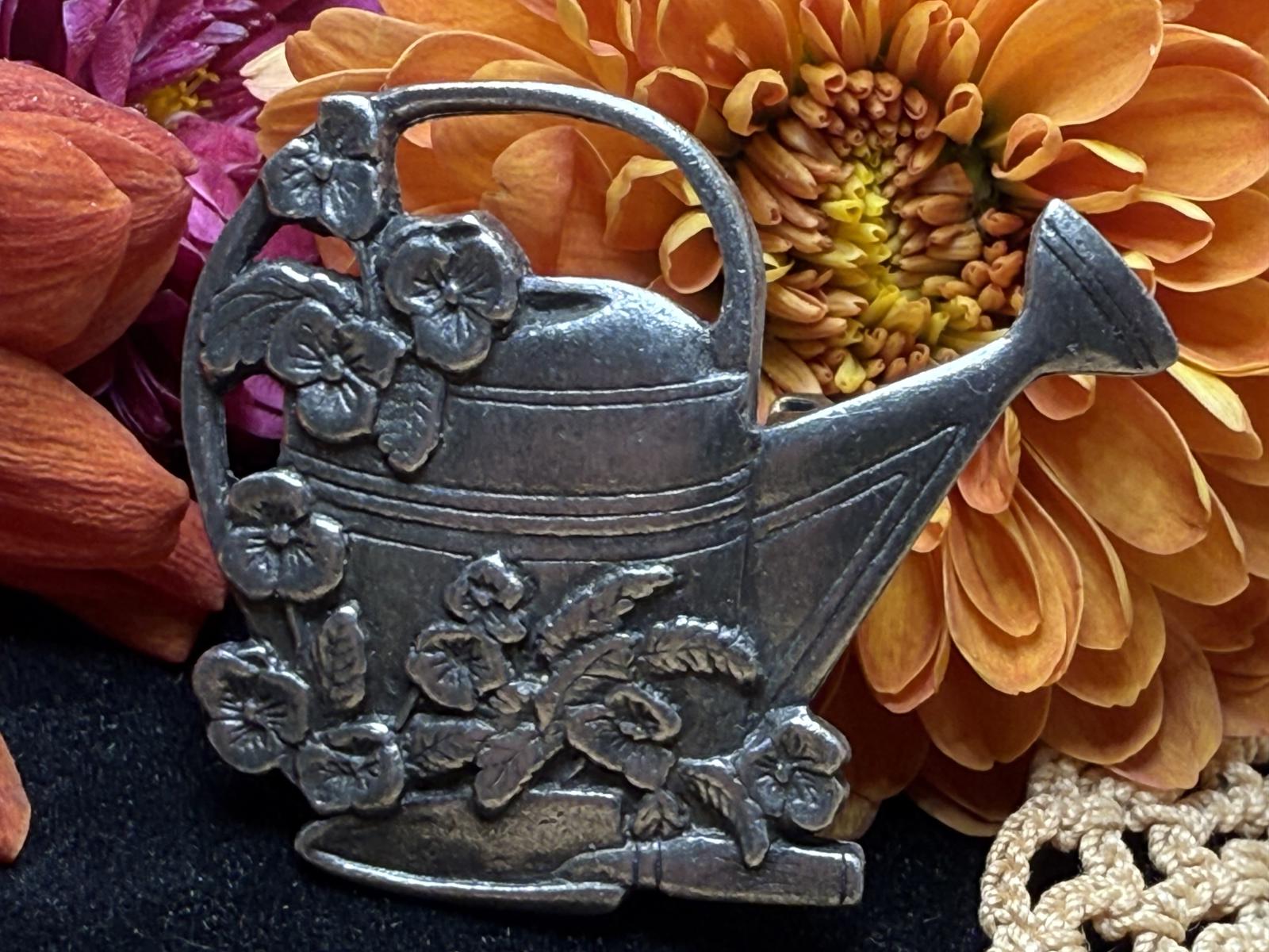 Watering Can Pinback Flowers Spade Birds & Blooms Limited Edition 2000 Pewter