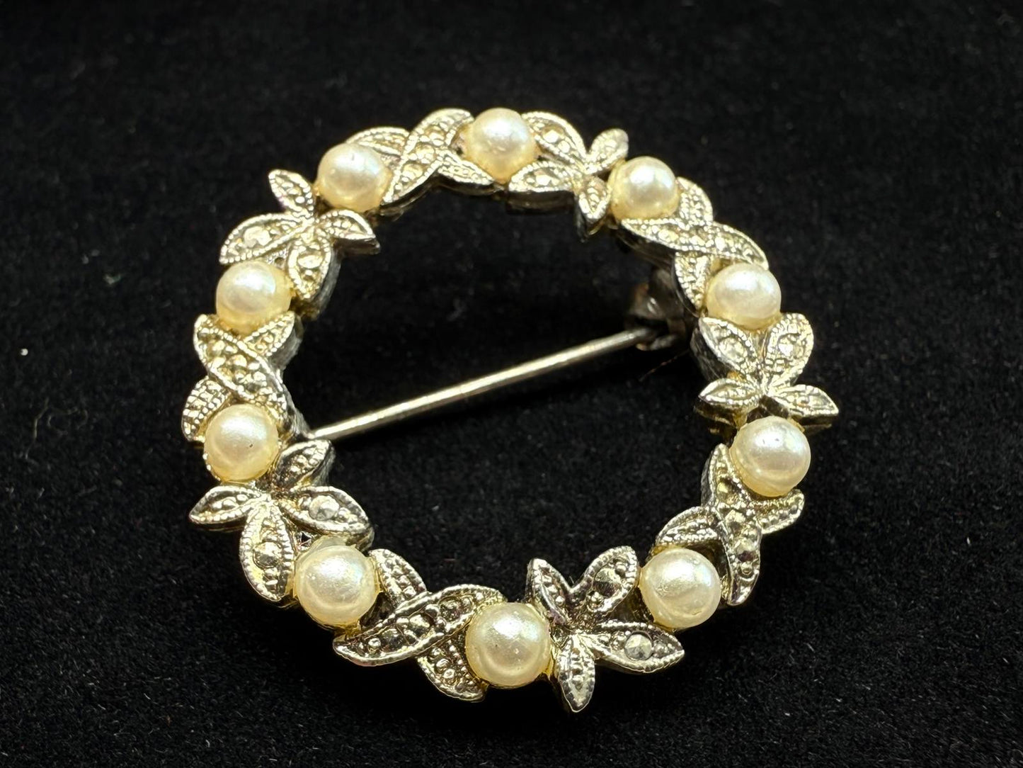 Vintage Pearl Wreath Brooch
