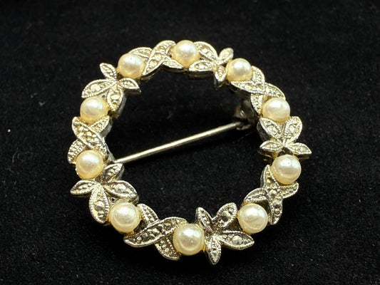 Vintage Pearl Wreath Brooch