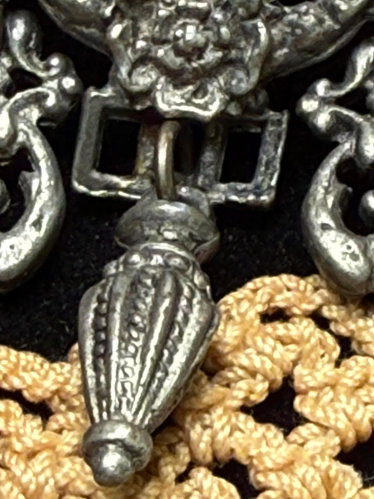 Brooch - Miracle Creation Rococo Cherub Brooch with all attachments