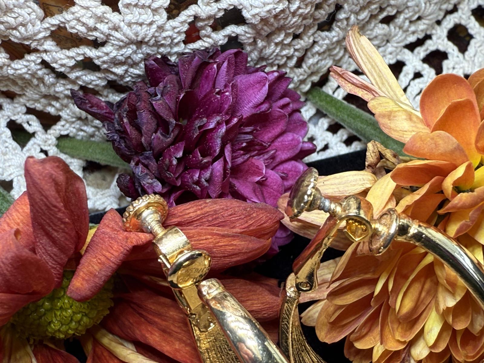 Vintage Gold Tone Hoop Screw Back Clip On Large Earrings