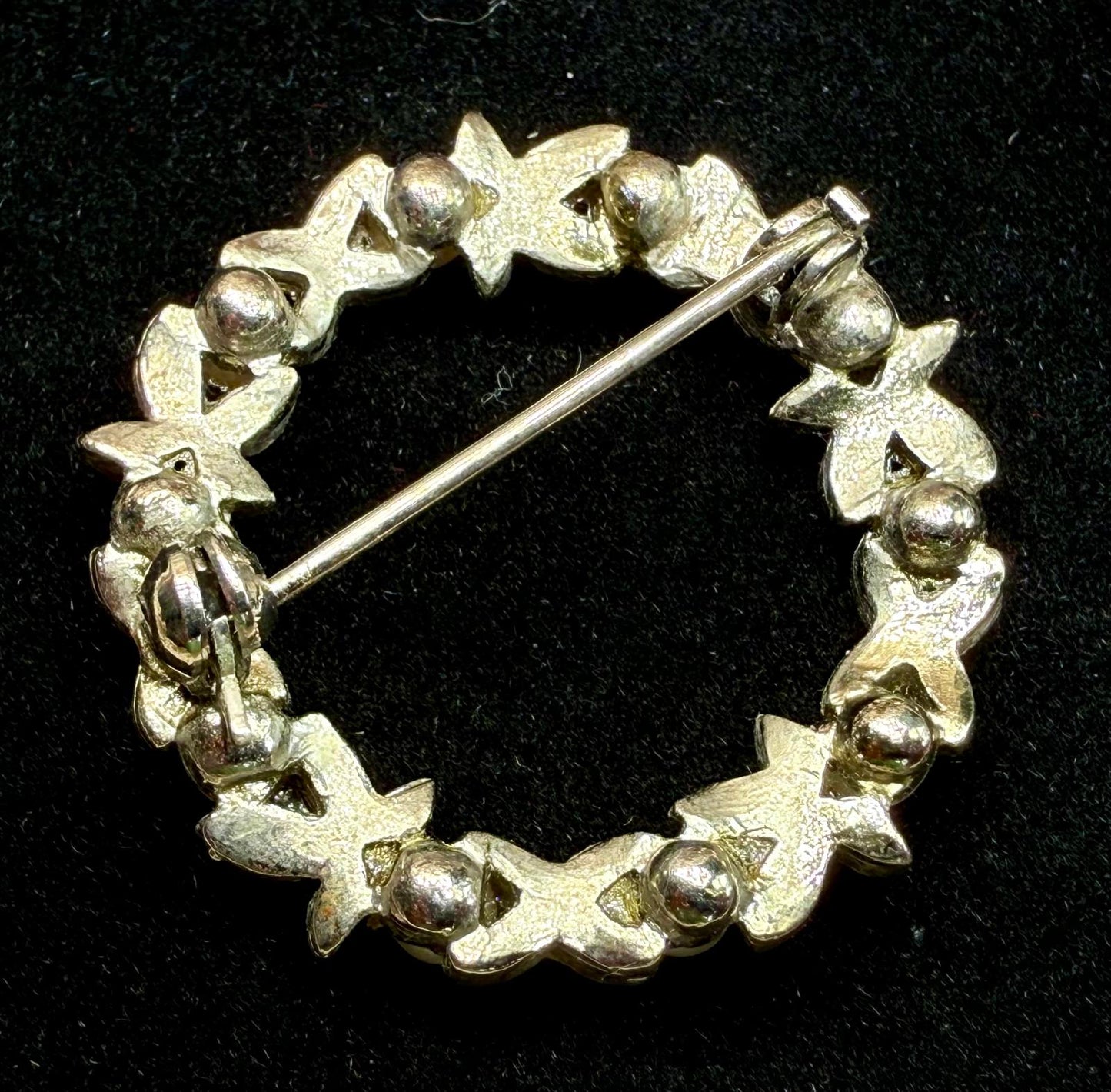 Vintage Pearl Wreath Brooch