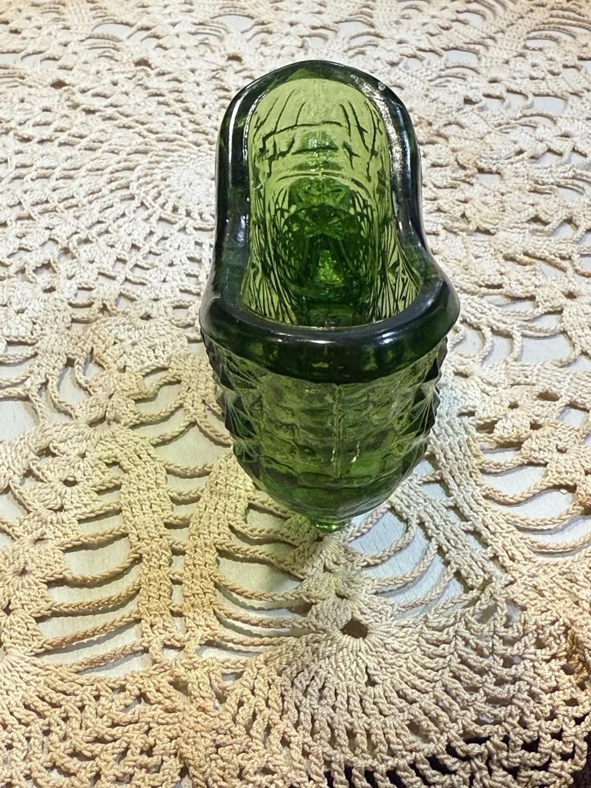 Vintage Fenton Emerald Green Daisy & Button Glass Slipper Shoe Figurine 6” Long.