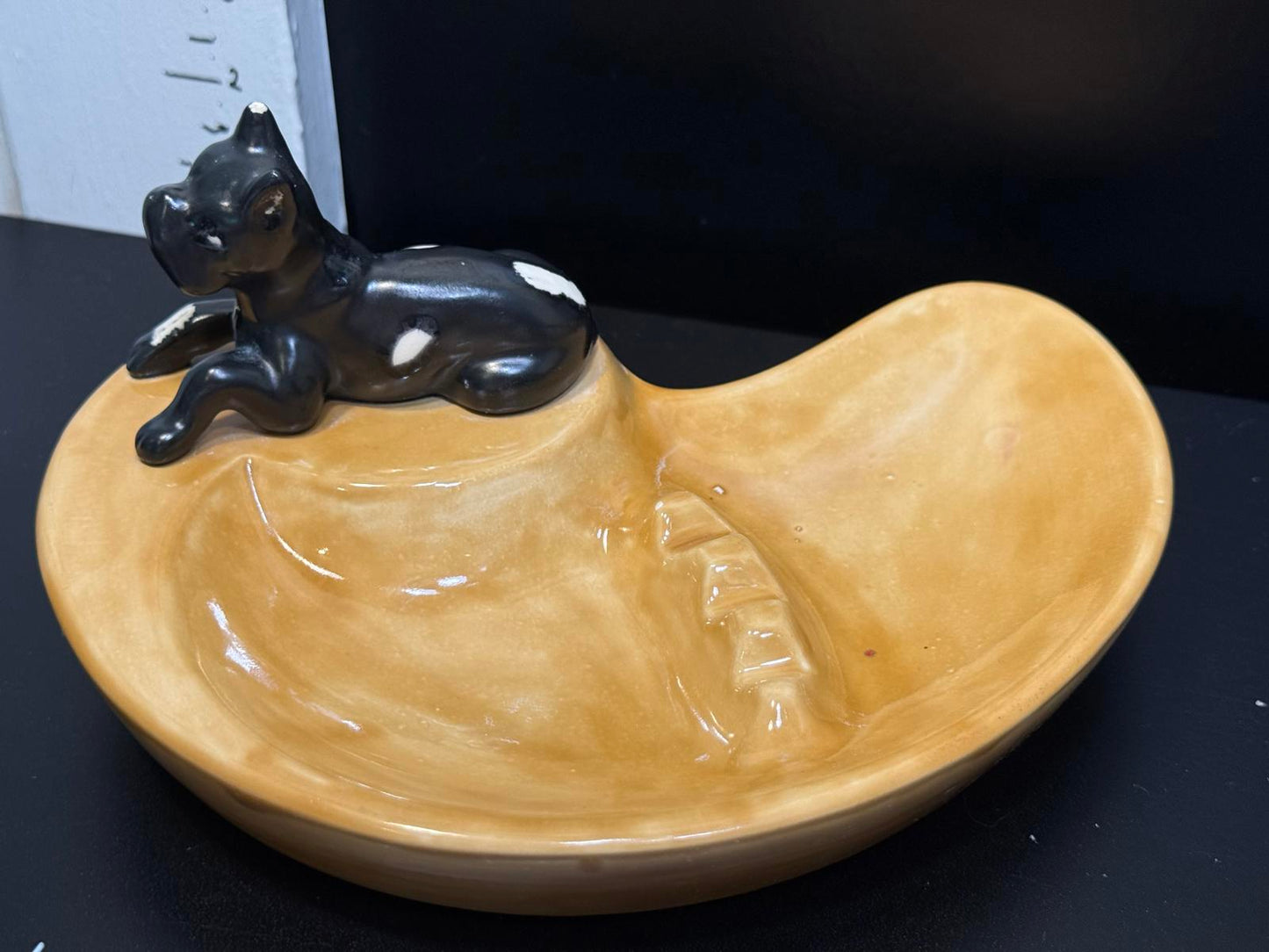 Vintage MCM Dog boxer ash tray ceramic molded yellow and black