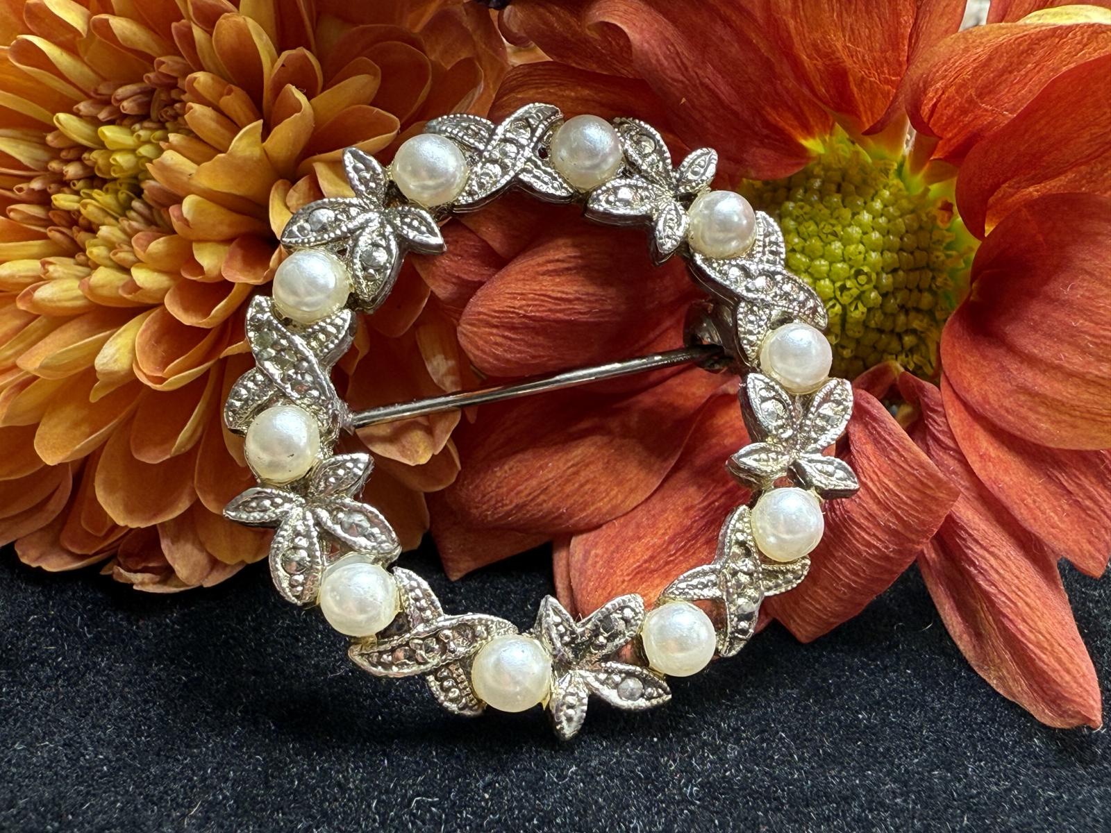 Vintage Pearl Wreath Brooch