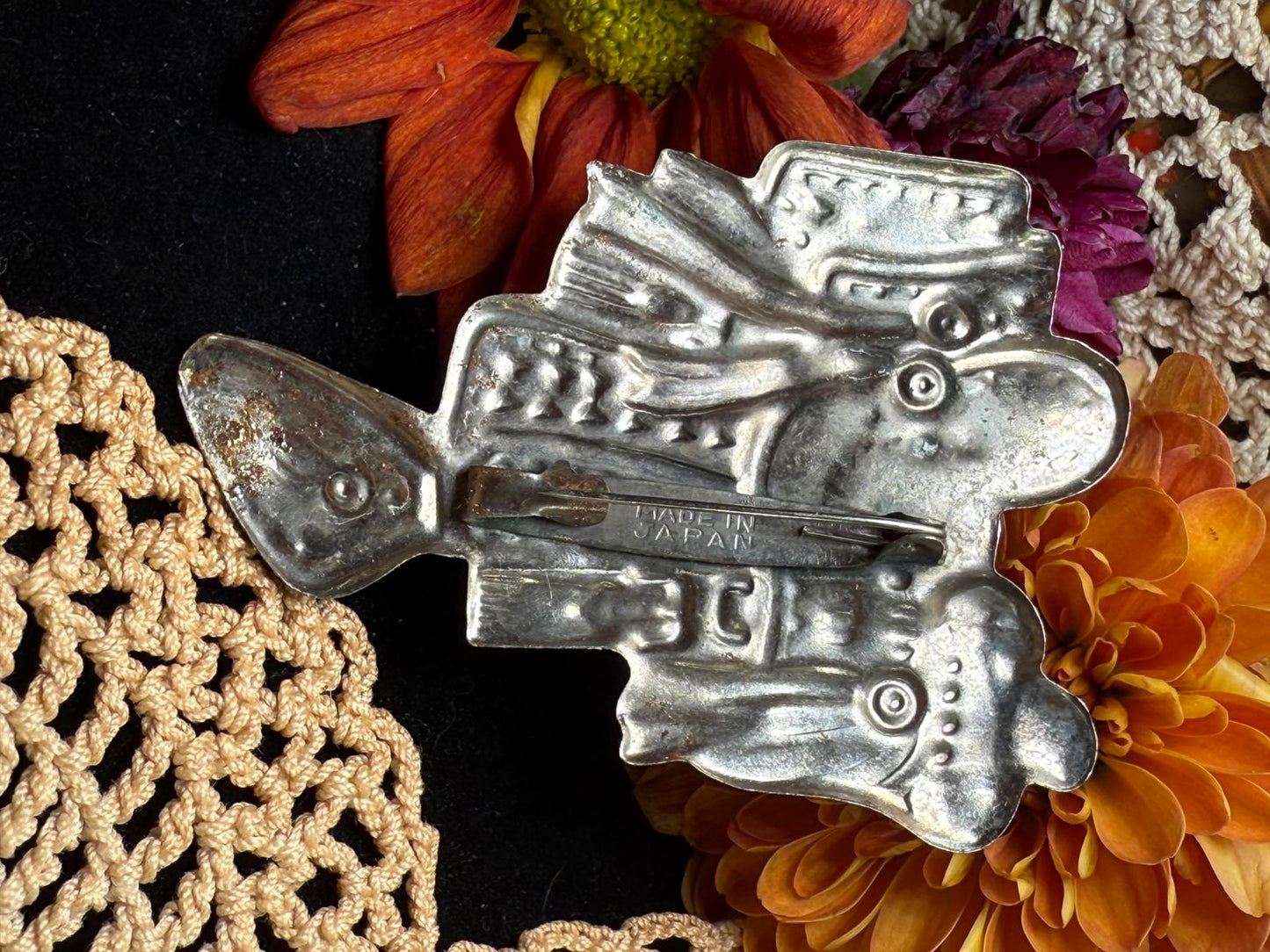 Vintage Western Saddle Silver Tone Tin Brooch Pin Japan 1950's