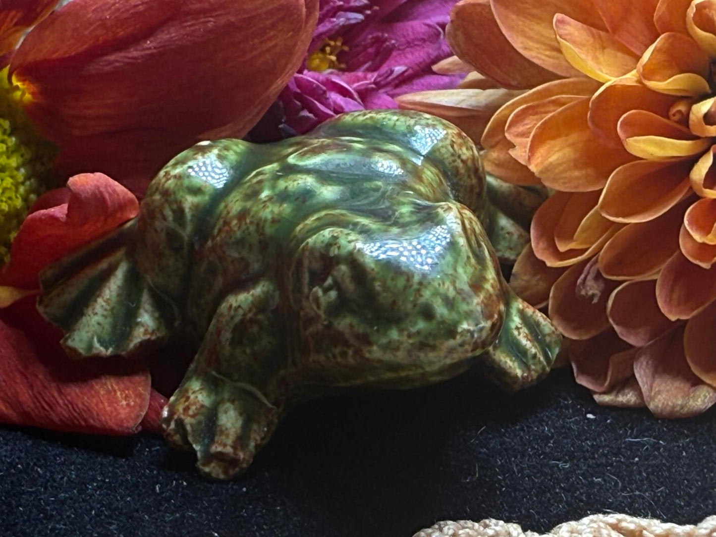 Vintage Coqui Frog Pin Brooch Coqui Green Ceramic