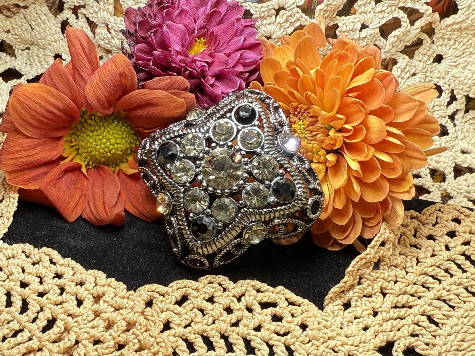 Vintage Premier Designs Signed Brooch/Pin/Pendant Smoky Grey Black Rhinestones