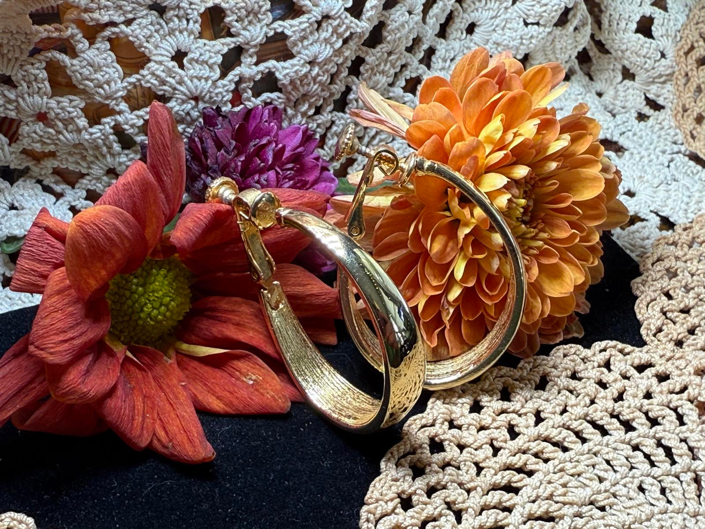 Vintage Gold Tone Hoop Screw Back Clip On Large Earrings