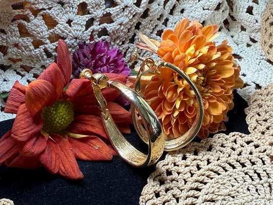 Vintage Gold Tone Hoop Screw Back Clip On Large Earrings