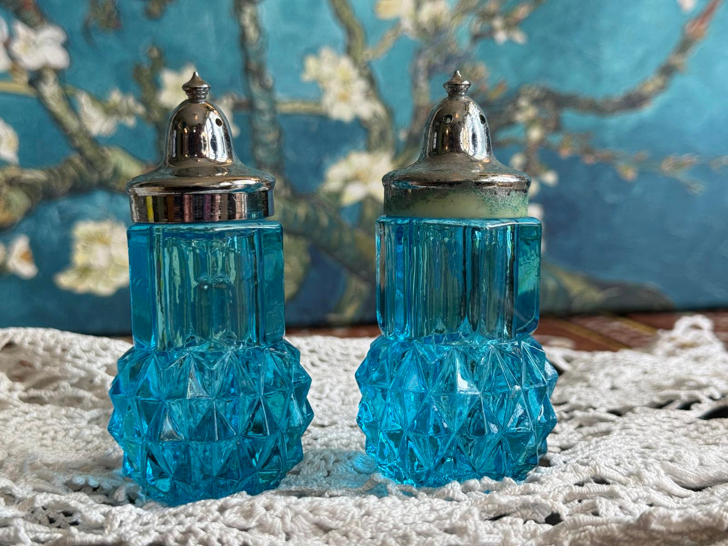 Vintage Aqua Blue Glass Salt & Pepper Shakers Indiana Glass Diamond