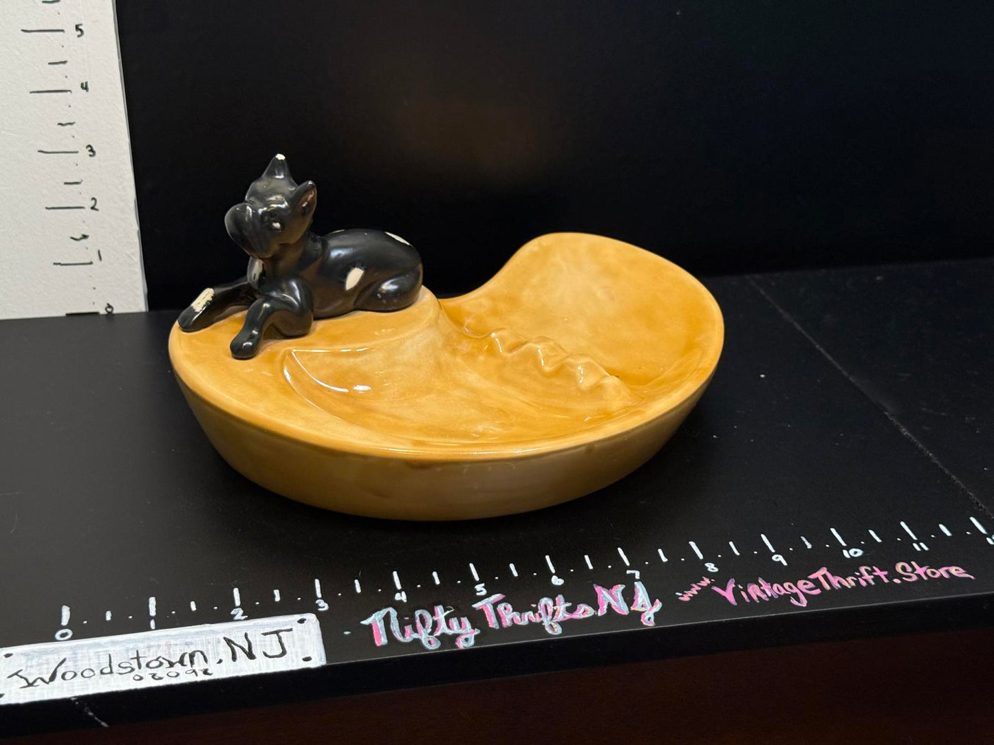 Vintage MCM Dog boxer ash tray ceramic molded yellow and black