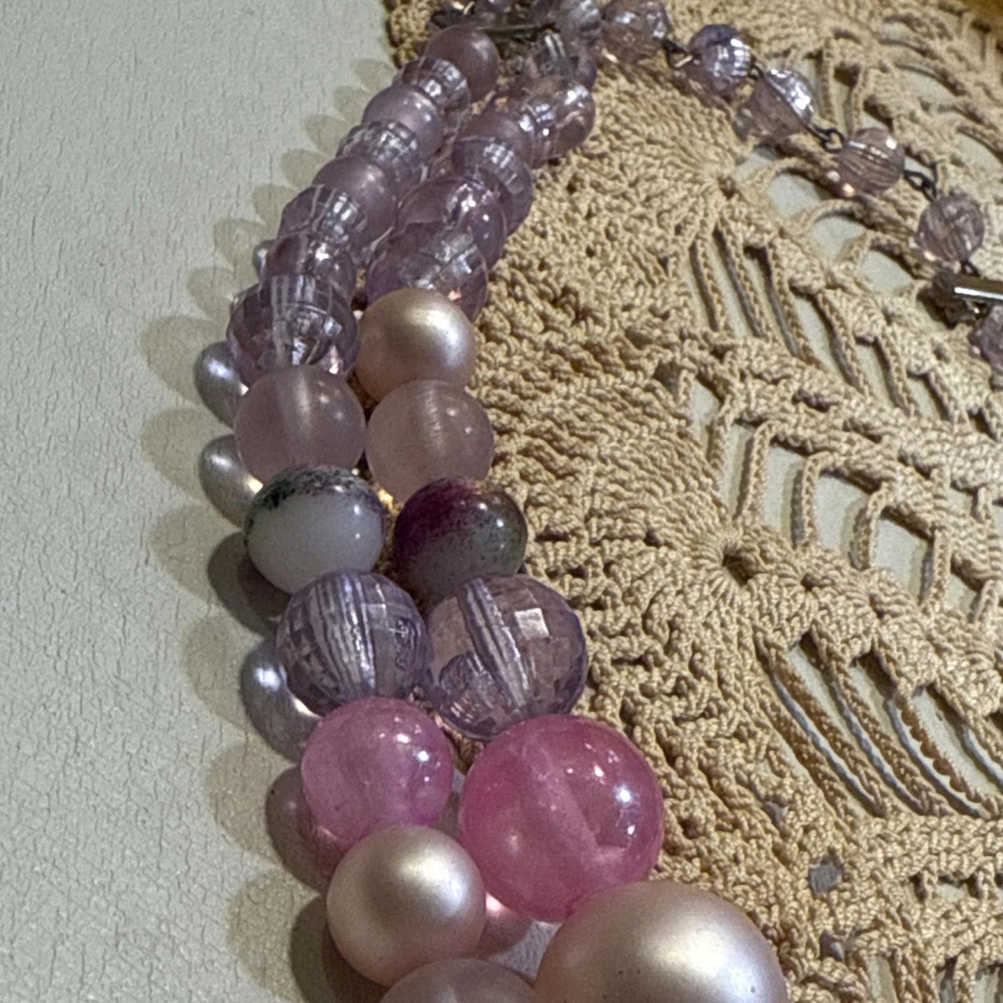 VTG Karu Arke Pink \ Purple Beaded Collar Choker Double Strand Necklace