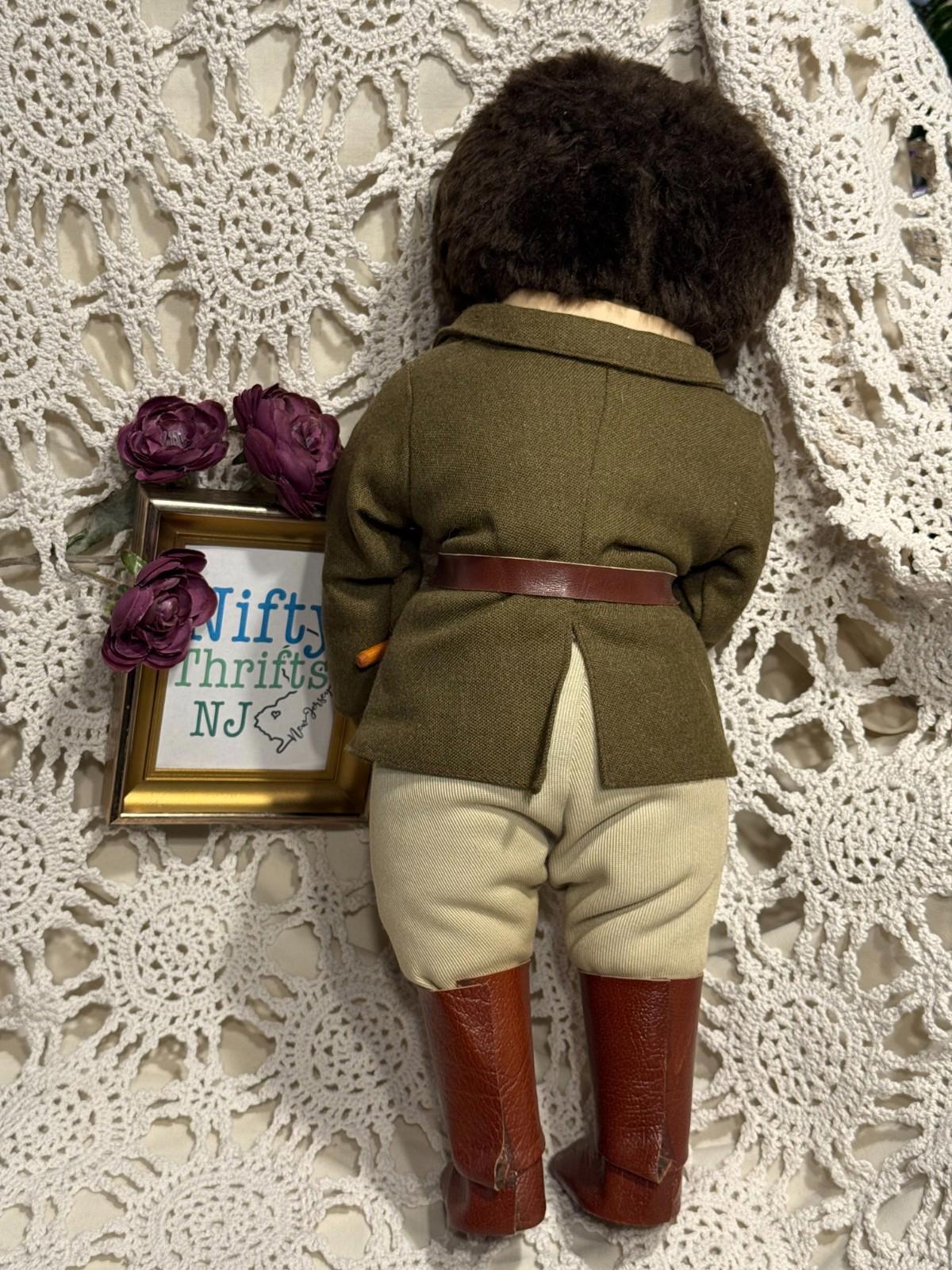 Abercrombie & Fitch London Owl Company unknown maybe Hunter or Army General