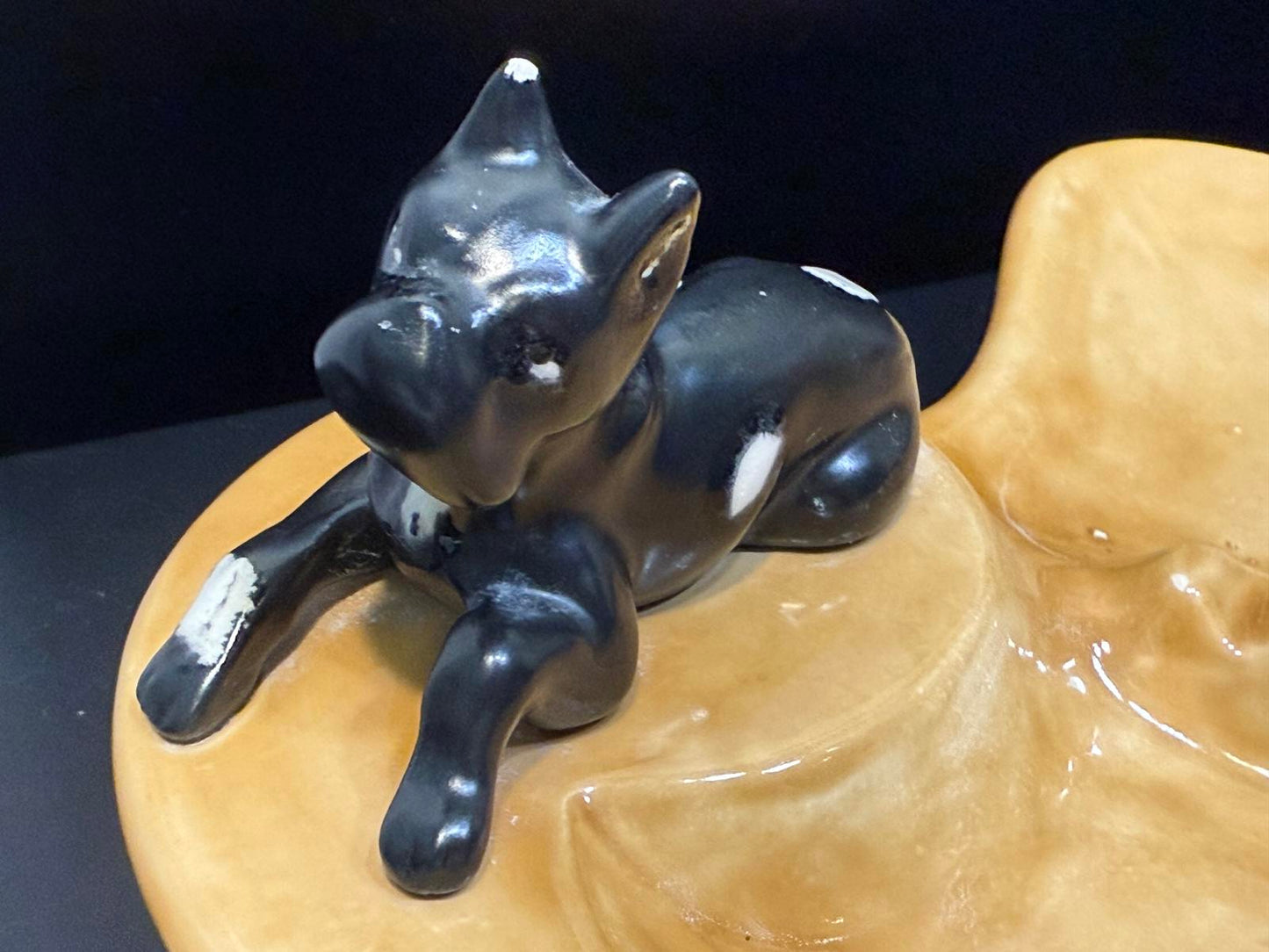 Vintage MCM Dog boxer ash tray ceramic molded yellow and black