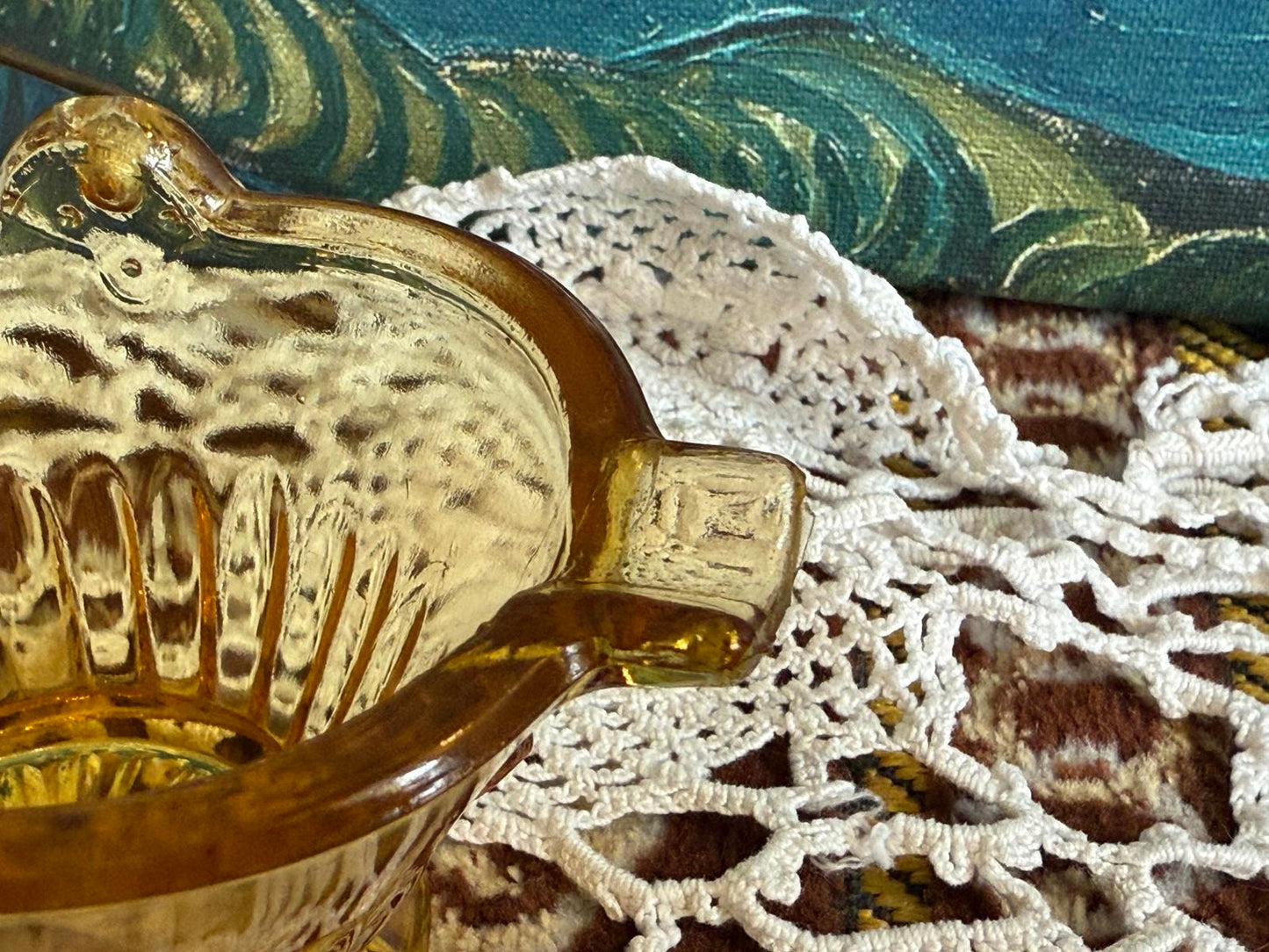 L.E. Smith Yellow 'Coal Buck' Ashtray with metal handle Smith Glass