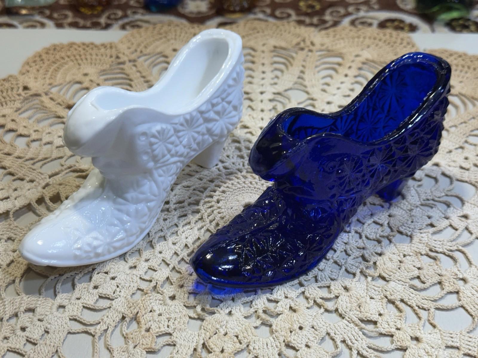 Fenton Queen Kitten Slipper White Milk and Cobalt Glass Daisy & Button Pair Of 2