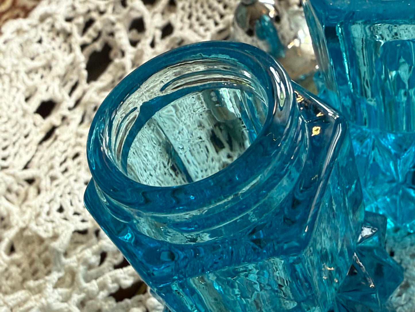 Vintage Aqua Blue Glass Salt & Pepper Shakers Indiana Glass Diamond