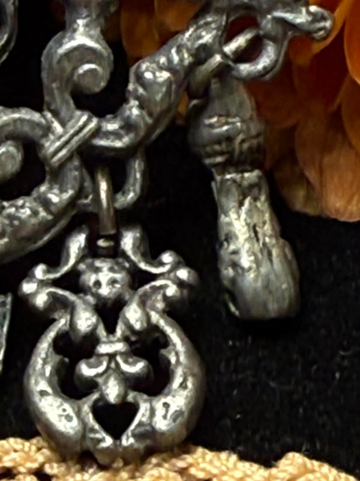 Brooch - Miracle Creation Rococo Cherub Brooch with all attachments