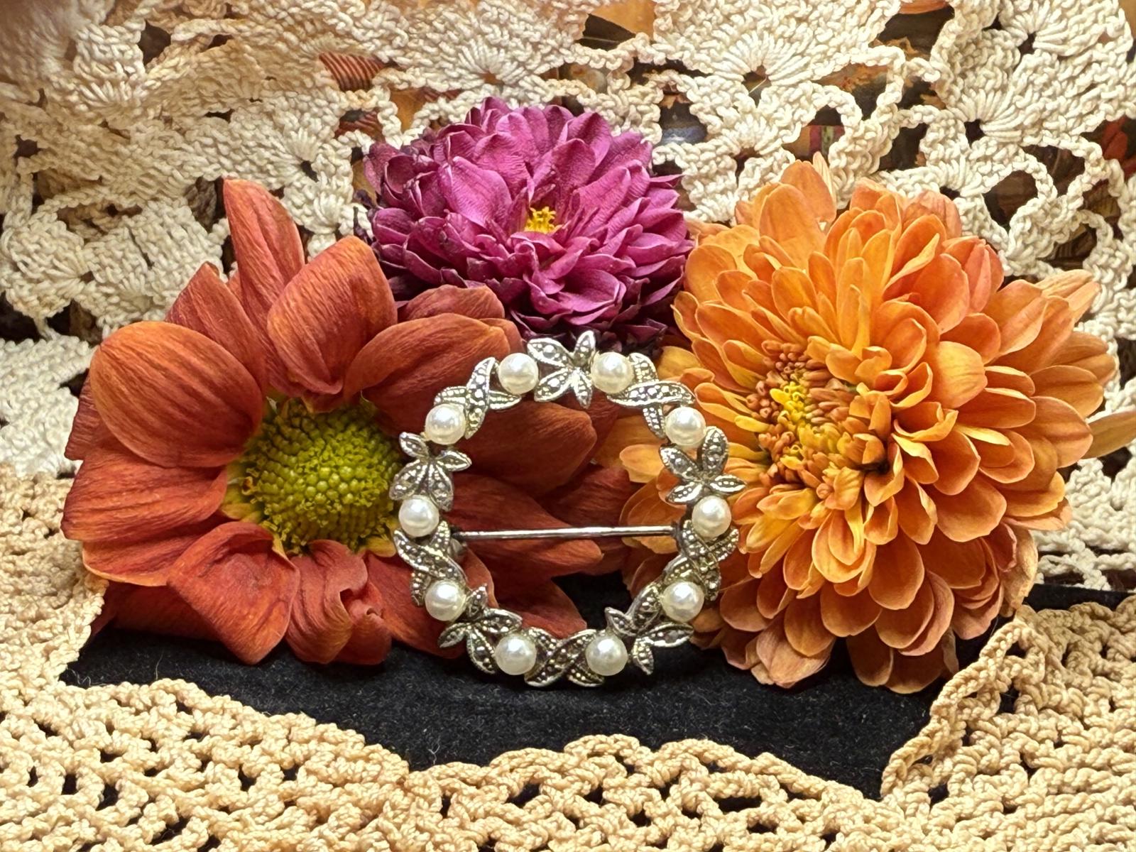 Vintage Pearl Wreath Brooch