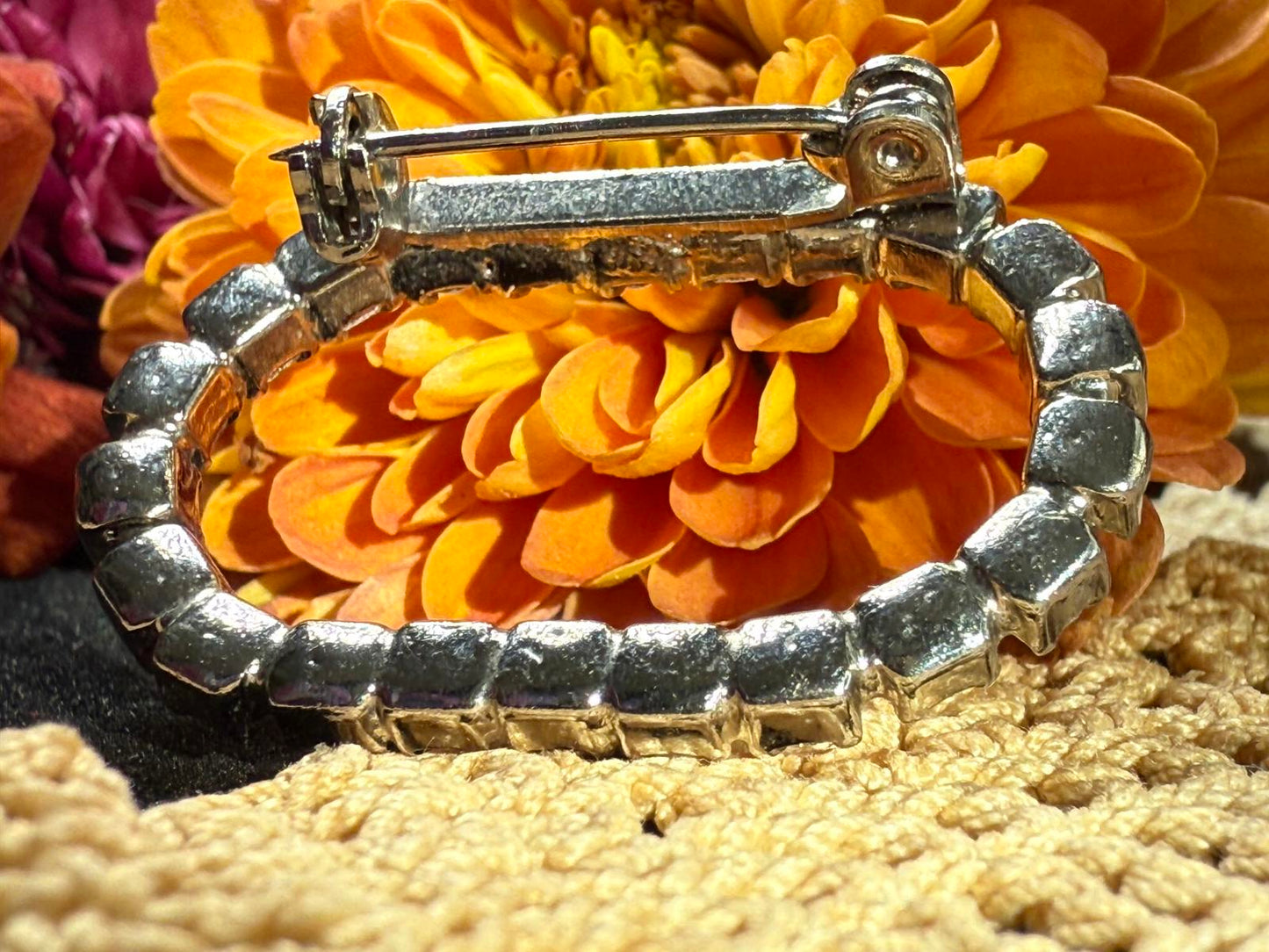 Vintage Rhinestone Oval Brooch Pin silver tone